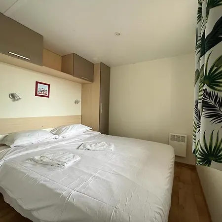 Mobil Homes Camping Ciudad De Frias Room photo